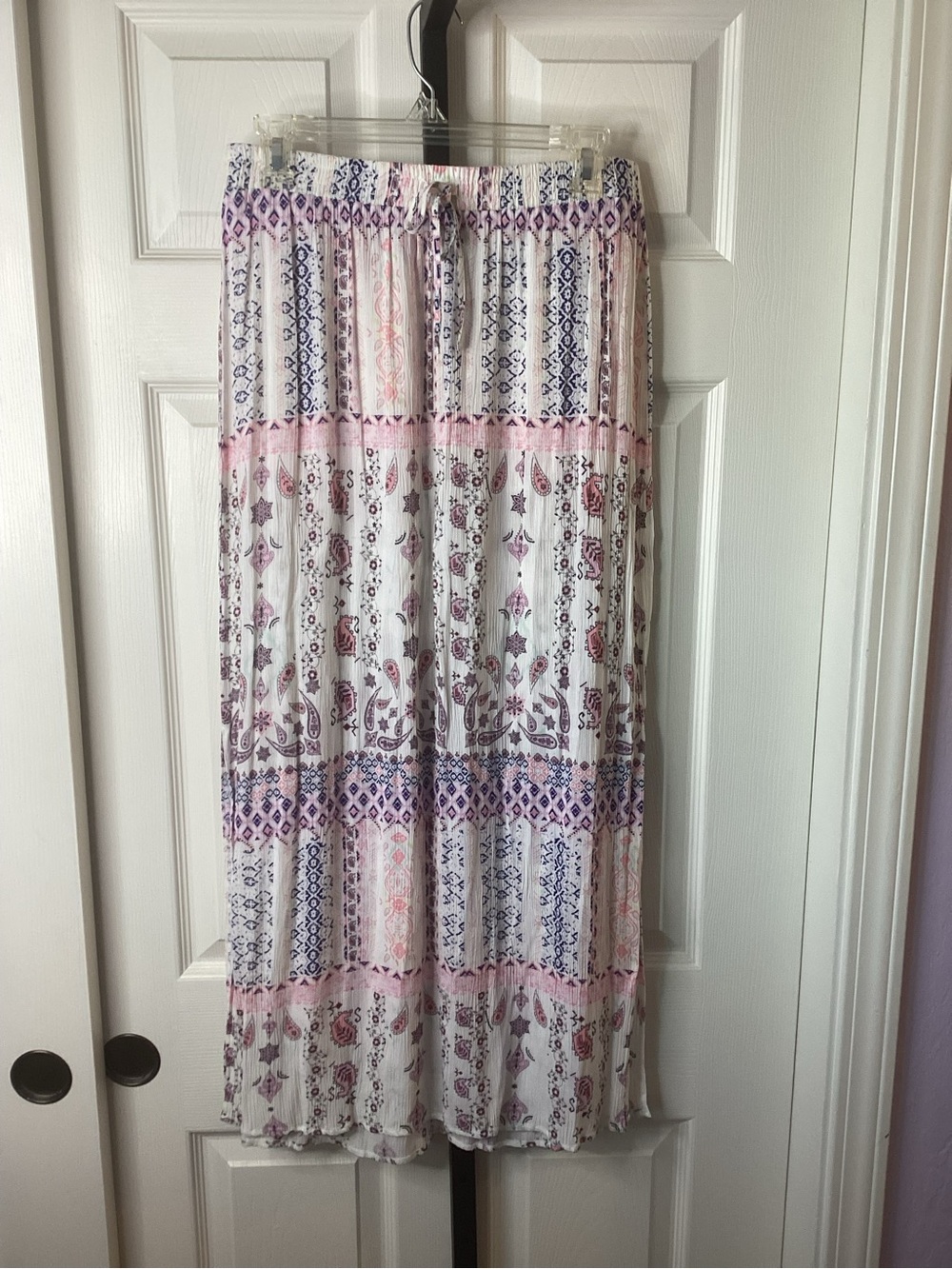 Cotton On Lightweight Maxi Skirt with Pink & Navy Blue Print, size Medium